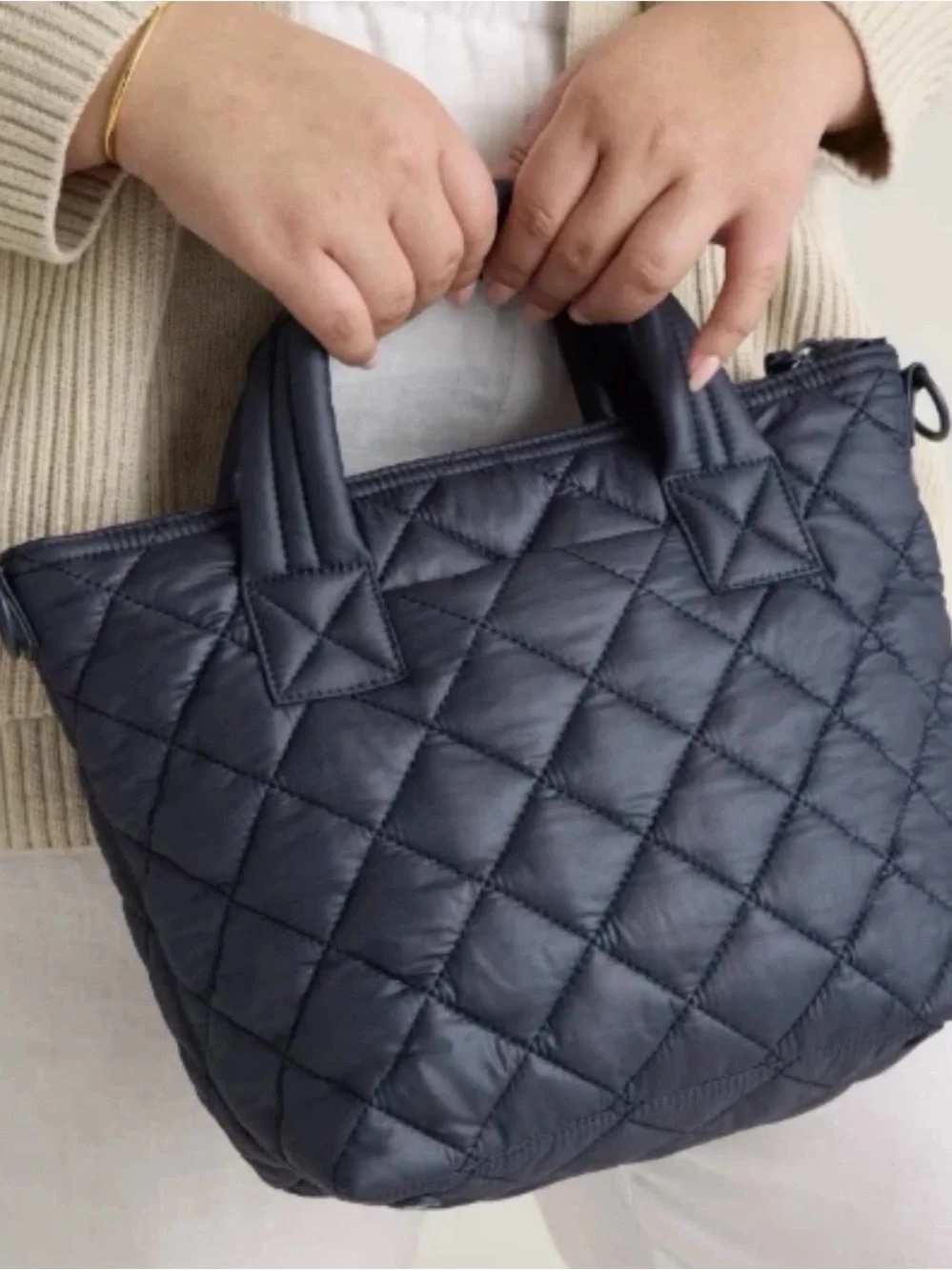 NWT QUINCE TRANSIT QUILTED CROSSBODY 2 WAY TOTE NAVY 10”Lx10”Hx5.5”W POCKETS